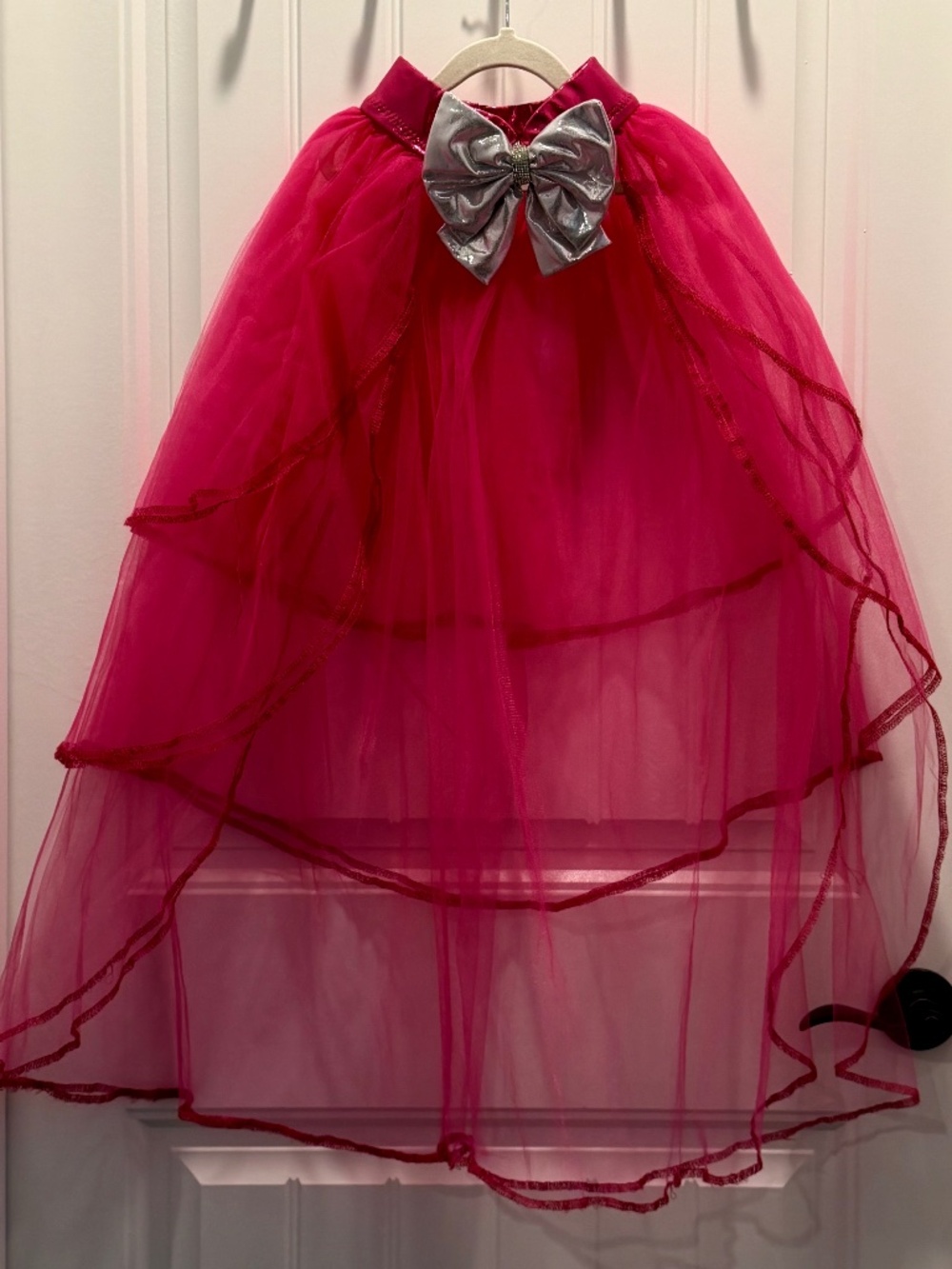 Girls Size 6 Hot Pink Detachable Tulle Skirt with Bow